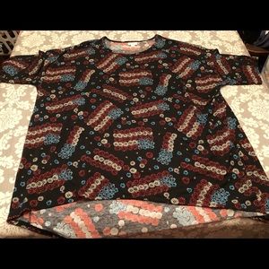Lularoe patriotic floral American flag Irma size 3x
